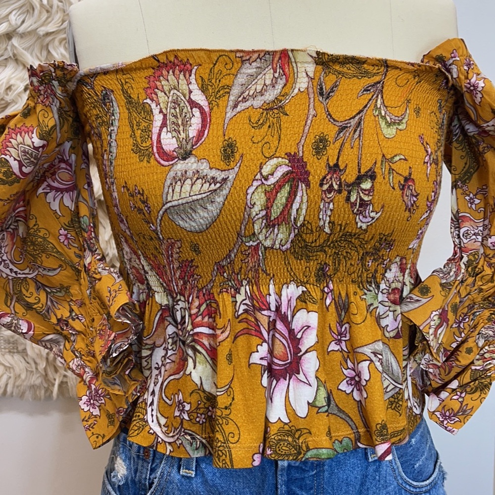 Anthropologie smocked Sweetheart Blouse Yellow Motif (consistently Apply) - Picture 5 of 15